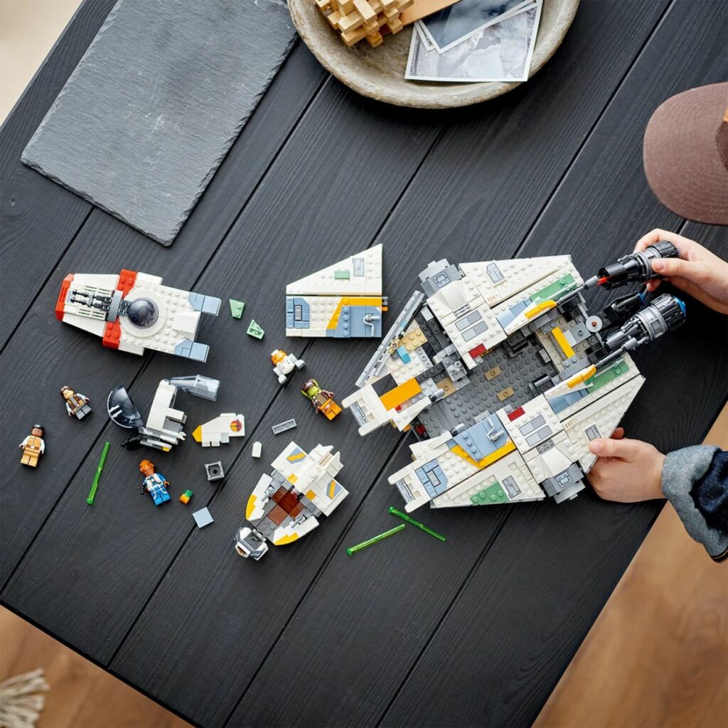 LEGO Star Wars 75357 Ghost & Phantom II