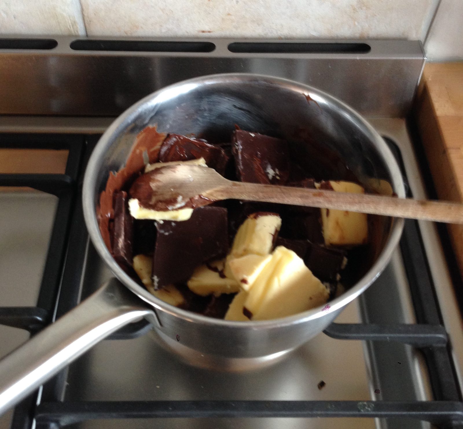 on fait pas de brownie sans casser des oeufs!