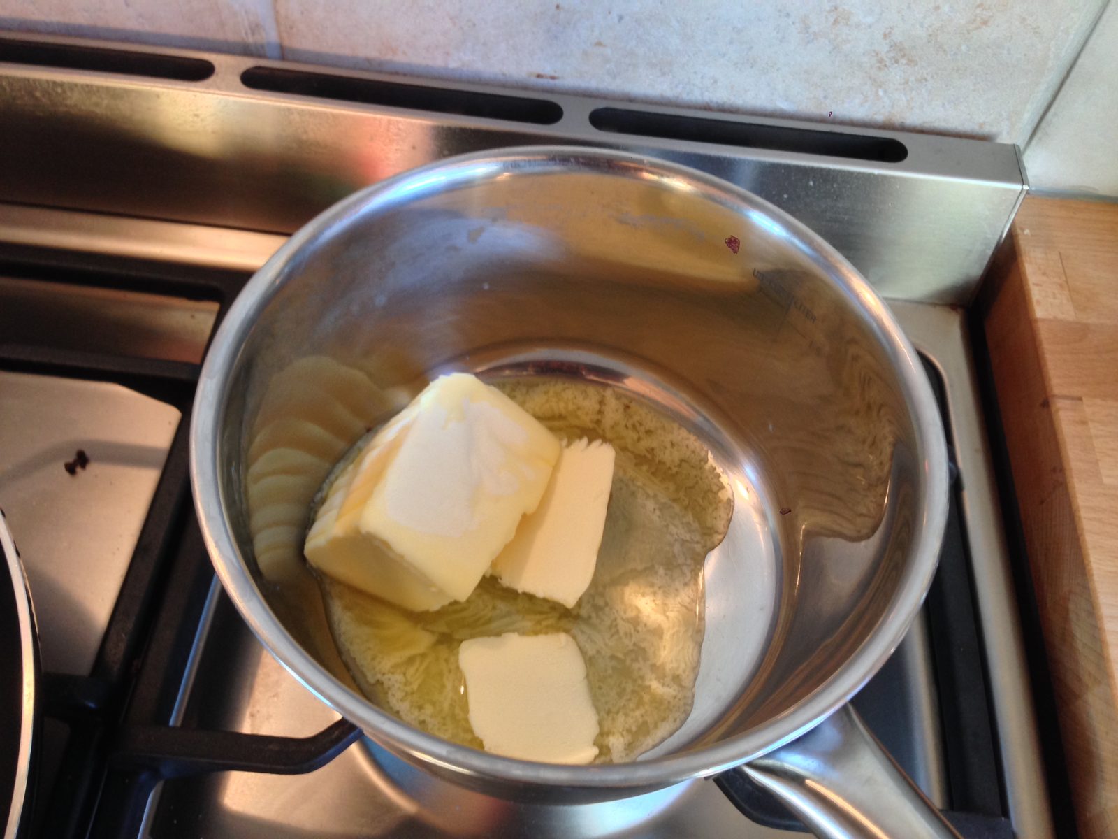 Pancakes aux myrtilles sans beurre (ou presque)