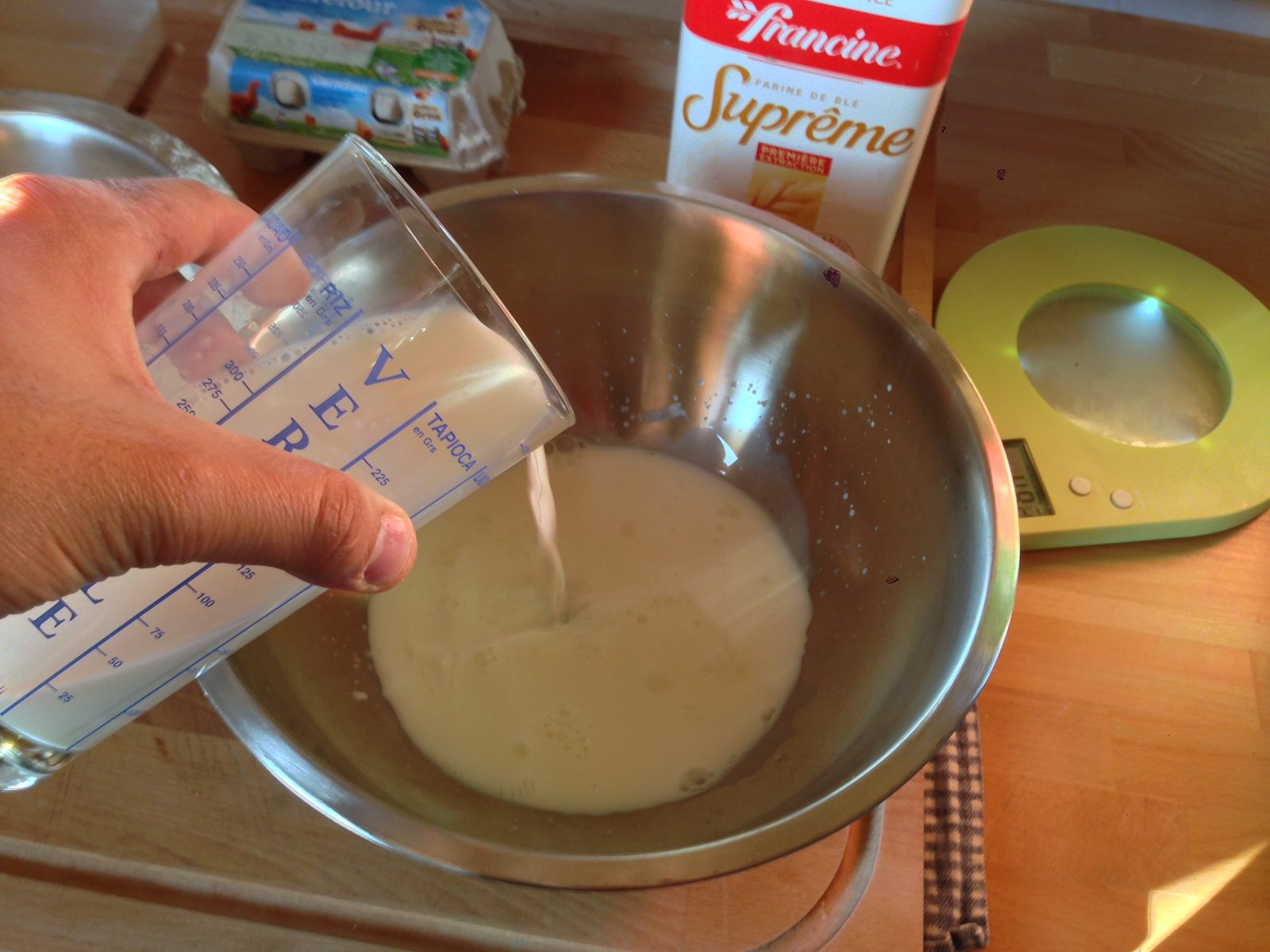 Pancakes aux myrtilles sans beurre (ou presque)