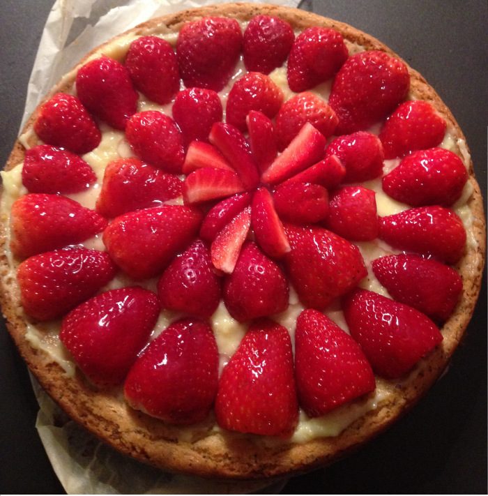 Tarte aux fraises sur palet breton