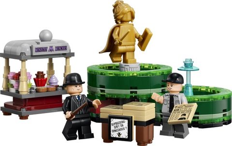 LEGO 40901 Kiosque à café du ministère et stand de La Gazette du sorcier
