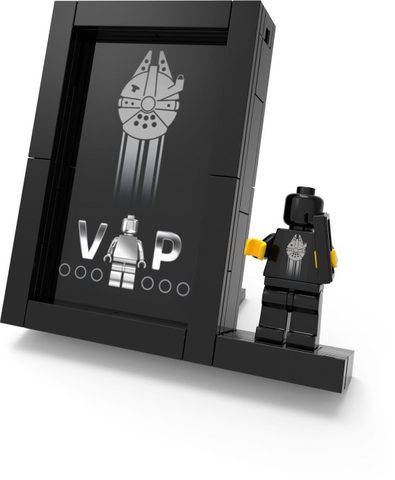 LEGO 5005747 L’offre exclusive portant sur l'article LEGO Présentoir de la Carte noire